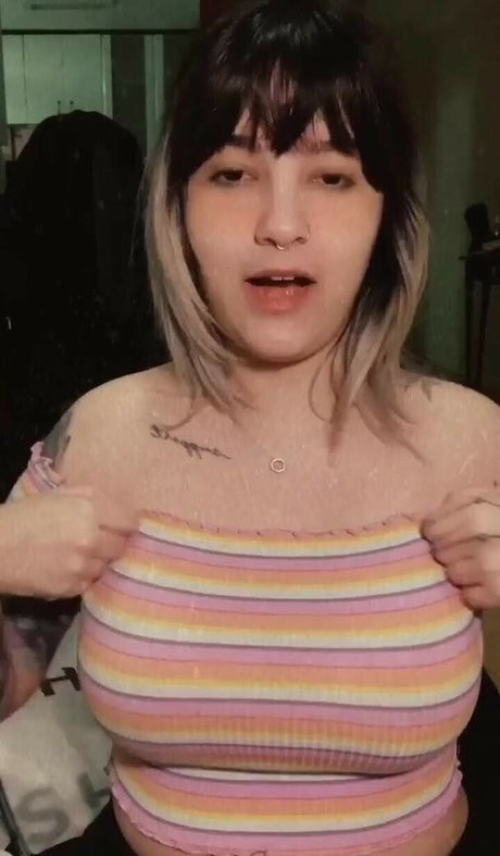 Riyuuka pornostar perfekte fotos