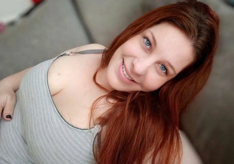 RedheadAnne porno nackten bild