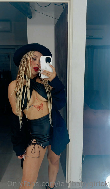 iambabygirlok heiße nackte galerien