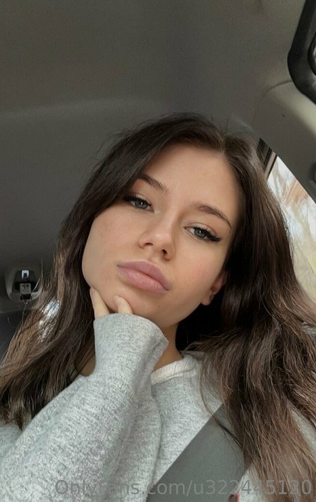 Nicole Kinsley sexy nackt bild