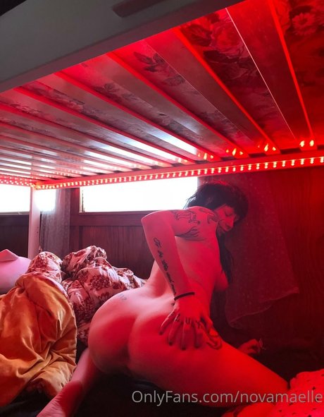 Nova Maelle akt pornostar archiv