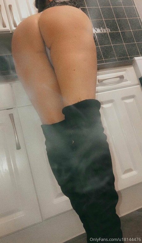 nackter twink onlyfans schöne nette bild