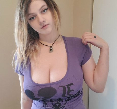 Annonalfa nackt sexy fotos