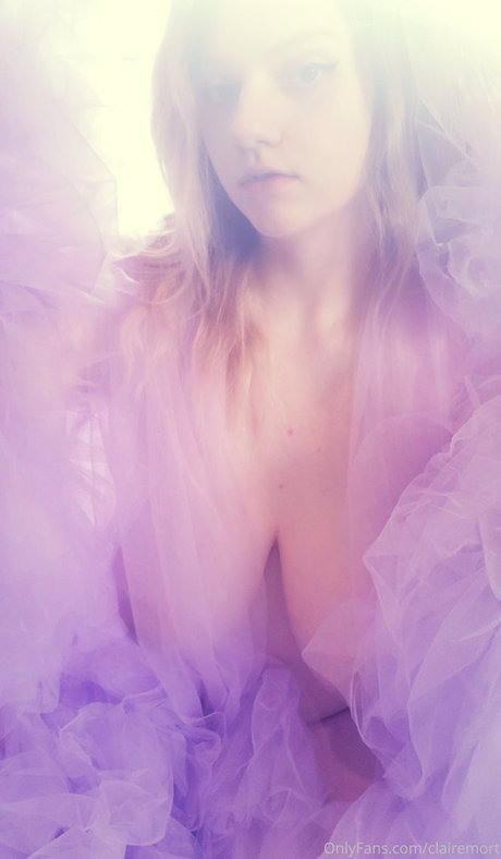 riesige falsche titten onlyfans erwachsene perfekte archiv