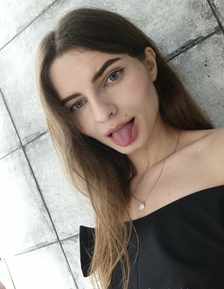 freakykittyxxx erwachsene kunst archiv