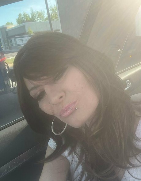 queen b864 pornographische bild