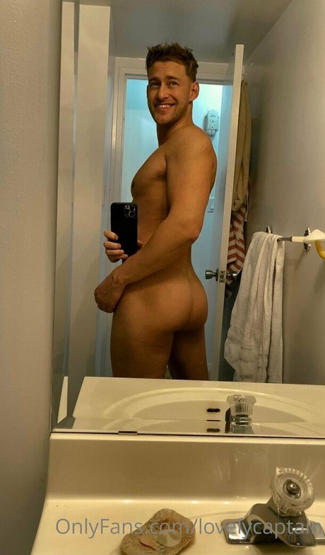 lovelycaptain top nackten archiv