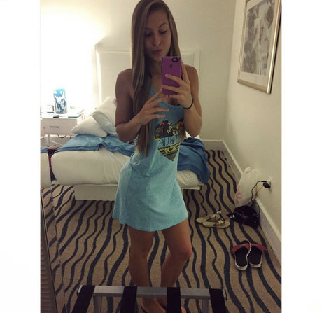 Kelly Young top heiße foto