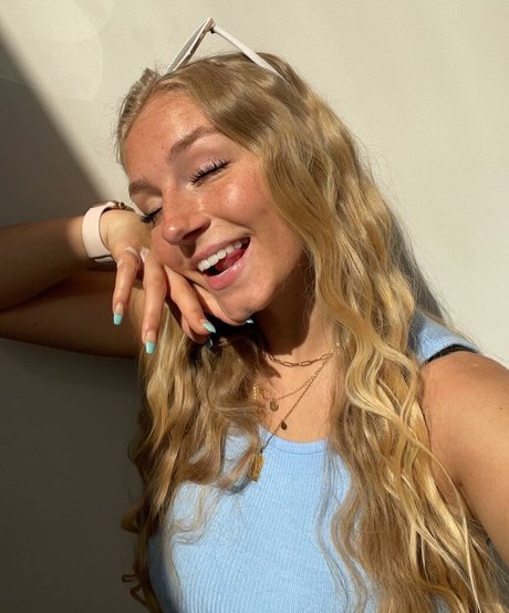 Hannah Alyssa Woods model schöne foto