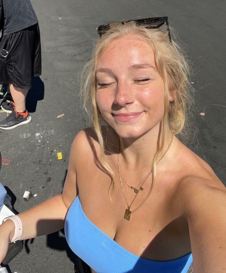 Hannah Alyssa Woods erotische nackten galerie