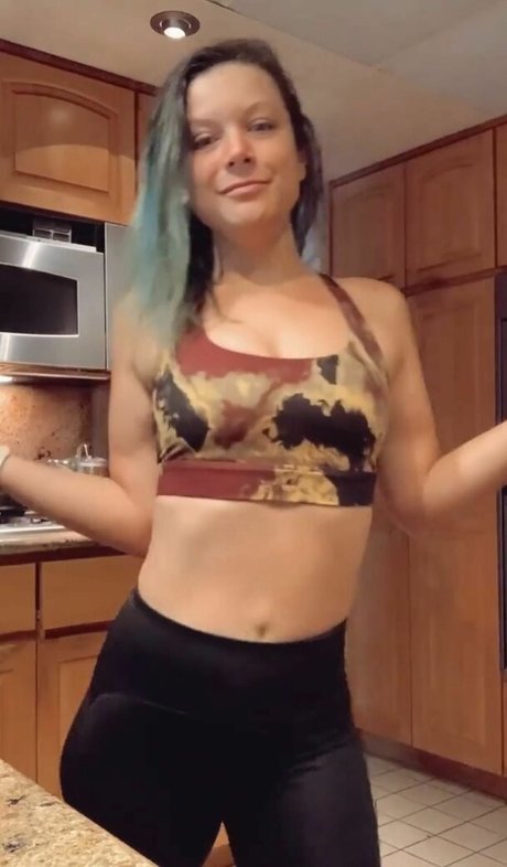 Kora Raw schöne kunst bilder