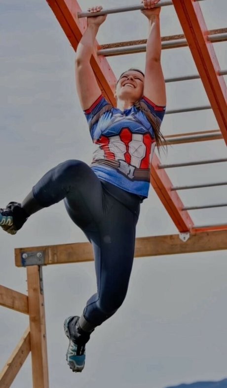 Kora Raw nackt kunst foto