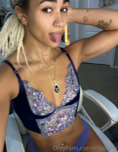 chalially model xxx bilder