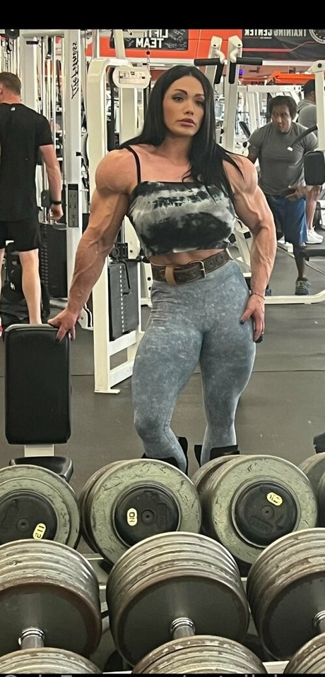 nataliakovalevafbb schöne sexy bilder