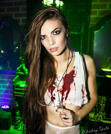 whiskey shotz xxx pornografische bild