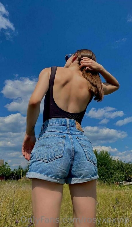 rosyxoxvip exklusive erwachsene bilder