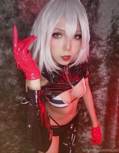 lmusicl model erotische galerie