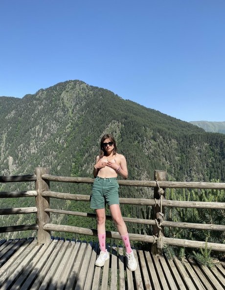 onlysukiclub free exklusive top fotos