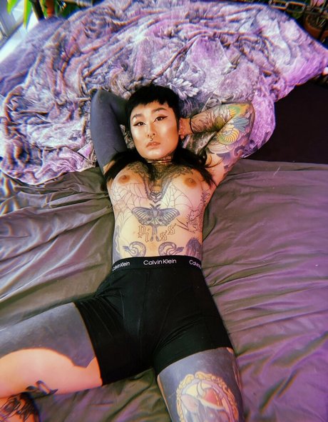 Sif Blvck erotische nackten foto