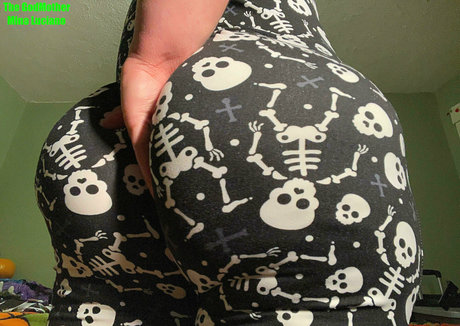 godmotherofassfree hd nacktheit bild