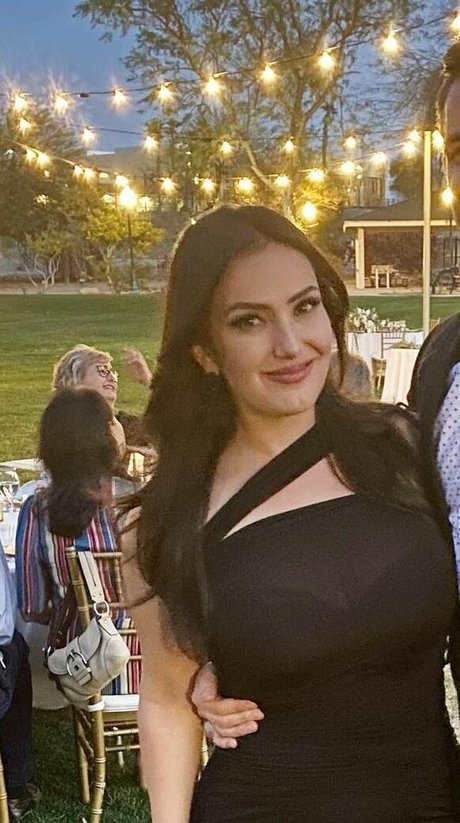 Monica Garcia nackt hd bild