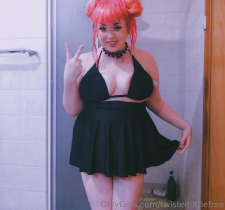 twistedlittlefree xxx pornographische galerien