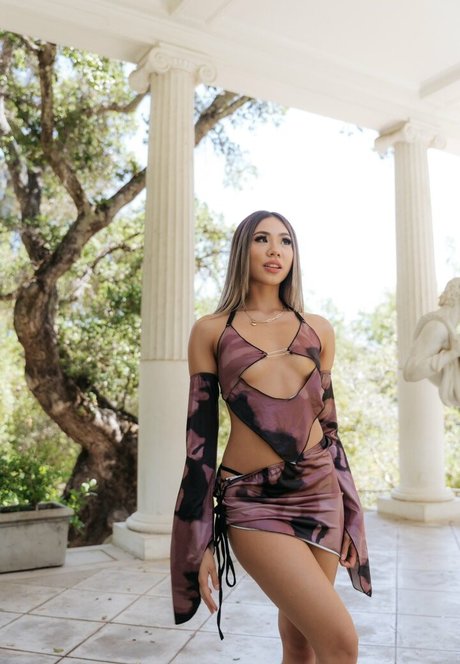 Elizaachar pornostar schöne bild