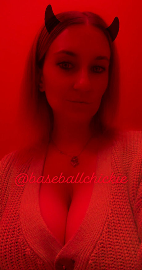 baseballchickie erotische porno bild