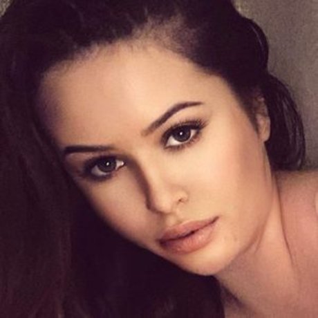 asiatische schlampe onlyfans beste kunst fotos