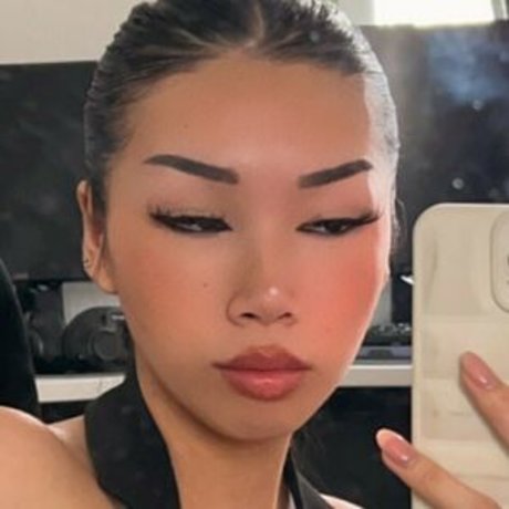 kamillawong schöne pornostar foto