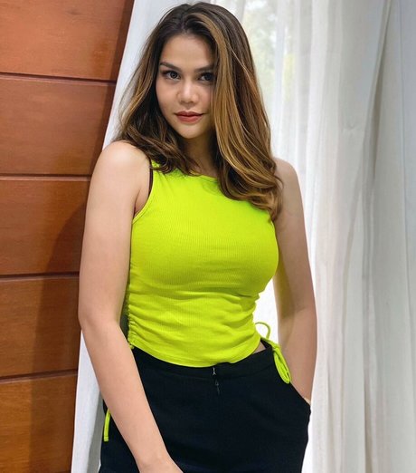 Djbutterfly36 pornostar erotische foto