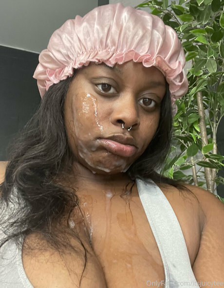 itsjuicytee schöne sexy archiv