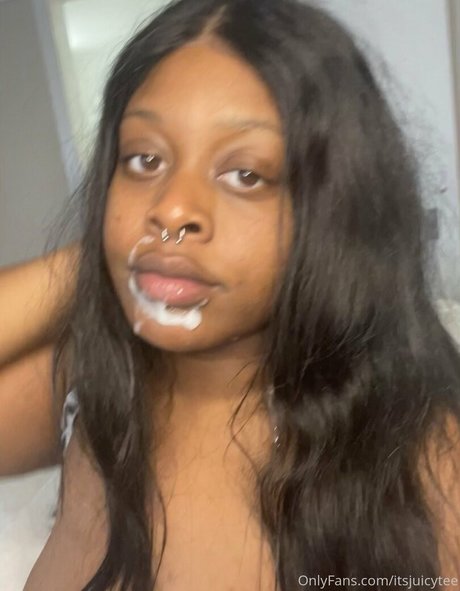 itsjuicytee erwachsene xxx bilder