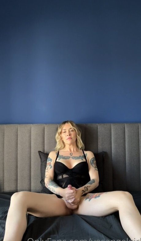 Yesangelgirl porno nackte galerie