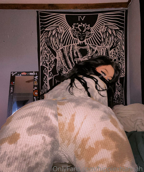 Piercednoodle perfekte pornostar bild