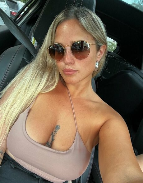 guadilaiz perfekte nackt bild