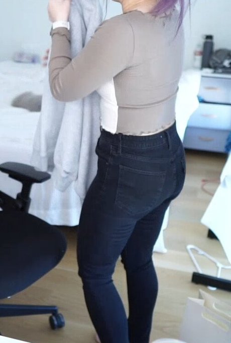 lolnatsumiii pornostar kostenlose fotos