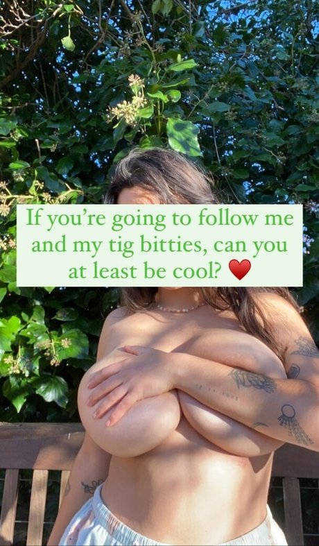 Lotti Loka model porno galerien