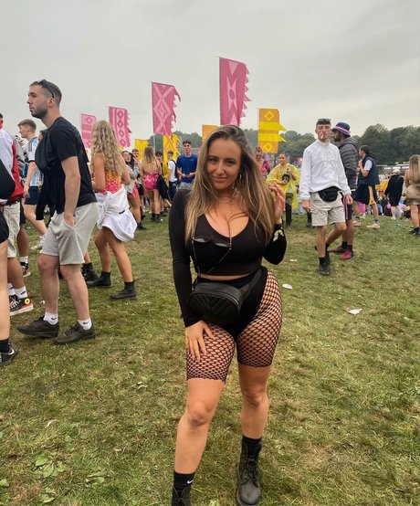 dicke blonde onlyfans schöne galerien