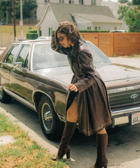 Yasmeen Fletcher kunst hd fotos