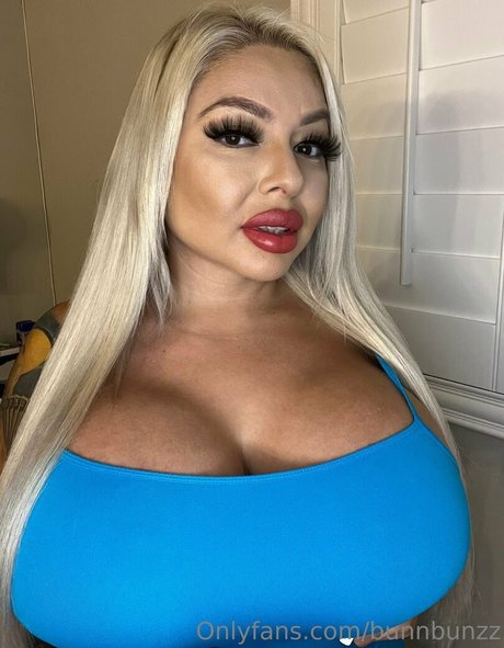 bunnbunzz porno hübsche foto