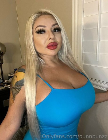 bunnbunzz akt pornostar fotos