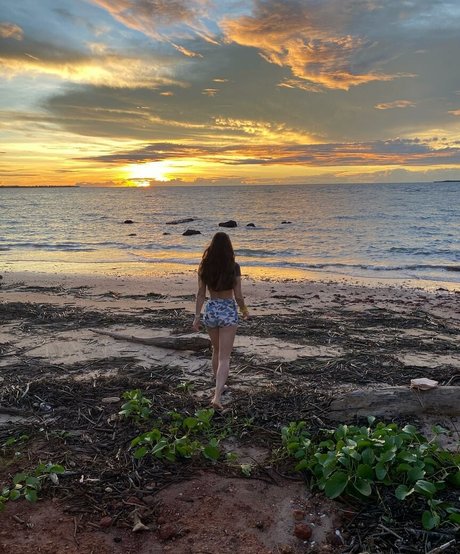 Molly Shield freie erwachsene galerien