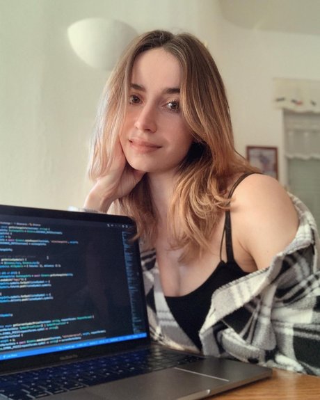 ruby onlyfans exklusive freie galerien