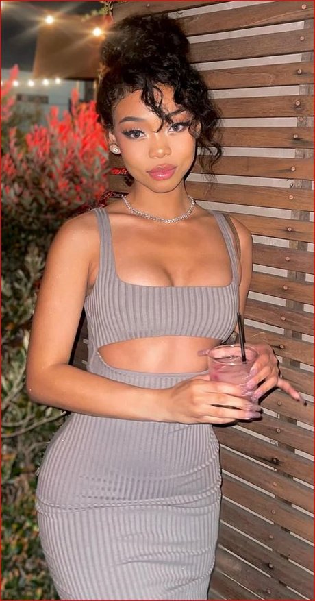 Stephanie Hikaru porno schöne archiv