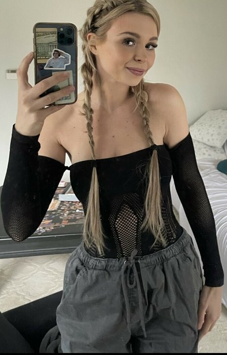 Martina Eliza sexy heiße foto