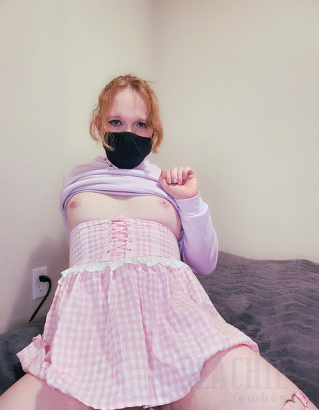 peachiefemboy erotische nackten fotos