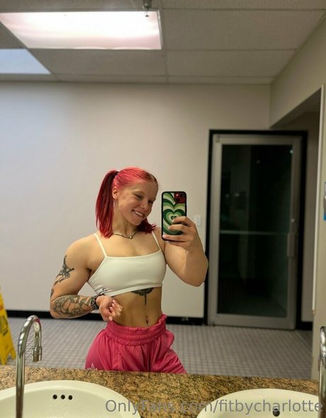 fitbycharlotte kunst perfekte bilder