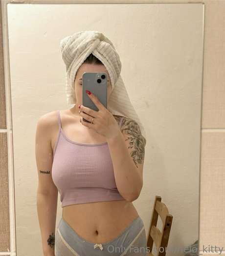 helo kitty freie nackt galerie