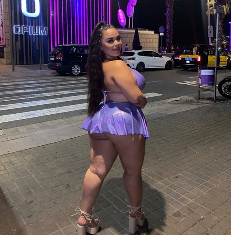 Curvyexoticaa nacktheit hd bild